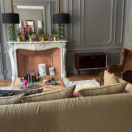 Monceau 8 Apartamento
